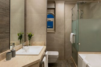 Villa Bathroom