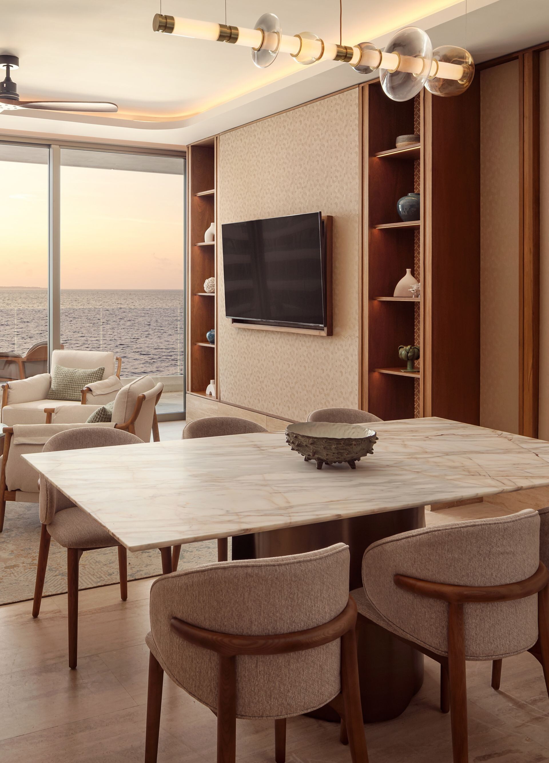 Oceanfront suite living and dining area 