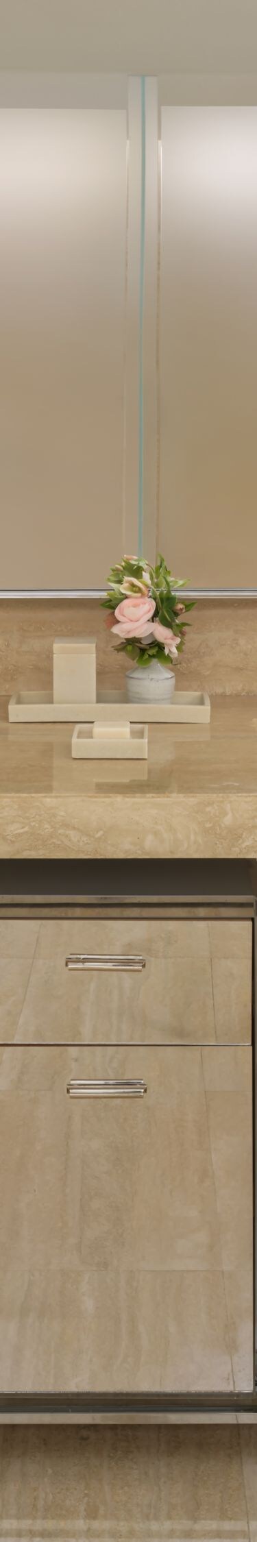 Bathroom with double vanity setup