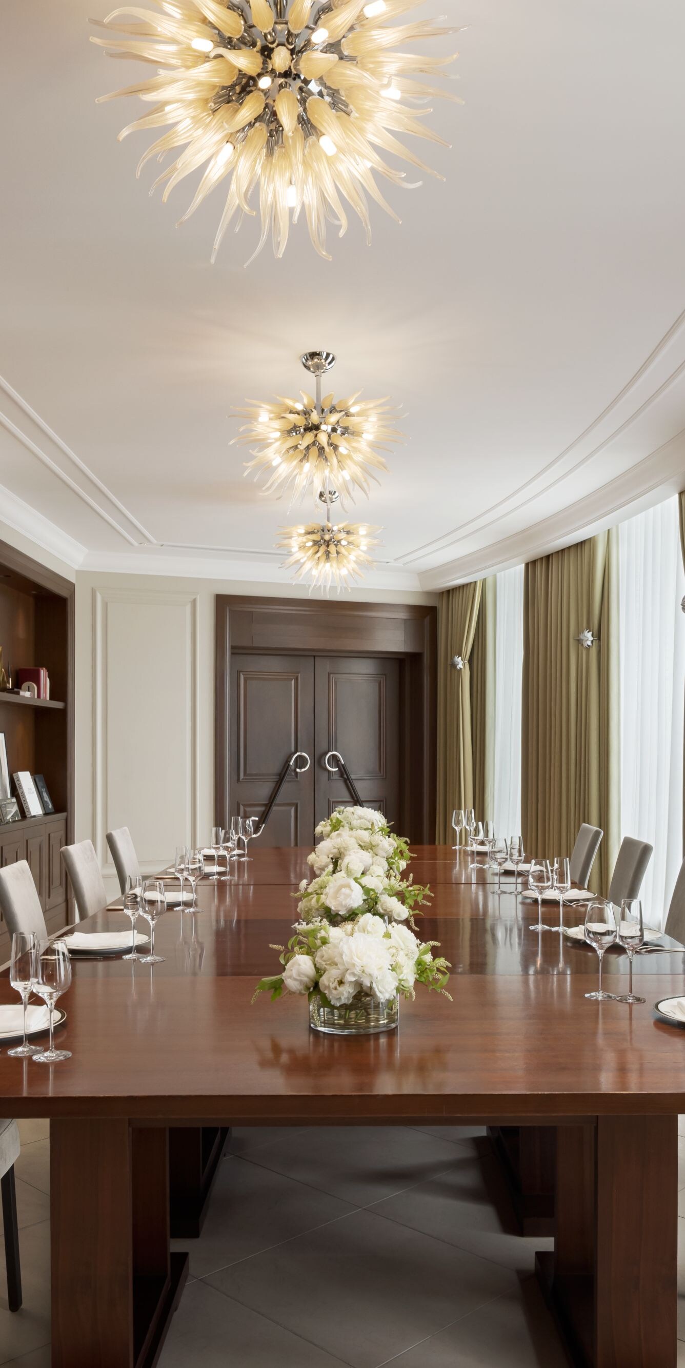 Empire Boardroom