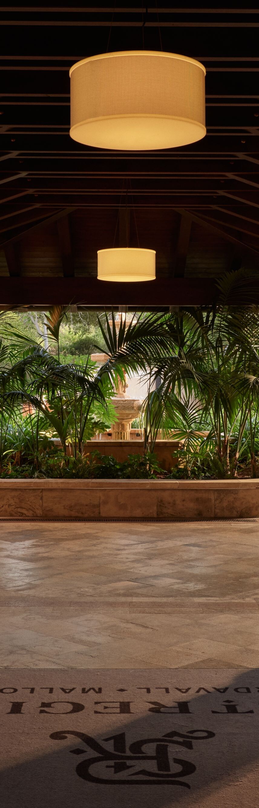Resort entrance Butler Service welcome guests
