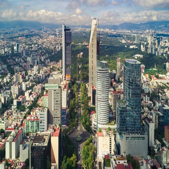 Rascacielos de la ciudad de México desde arriba.
