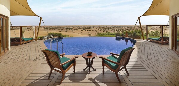 迪拜阿玛哈豪华精选沙漠水疗度假酒店