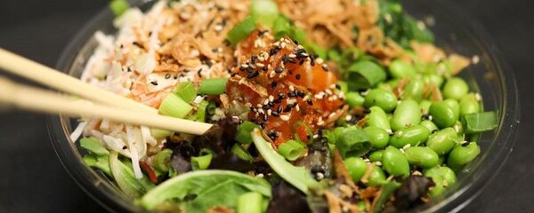 A poke bowl, traditional Hawaii cuisine that is now found worldwide, features fresh ingredients