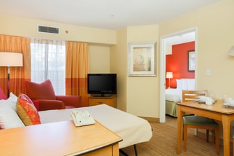 Albuquerque Hotel One-Bedroom Suite - Sofa Bed