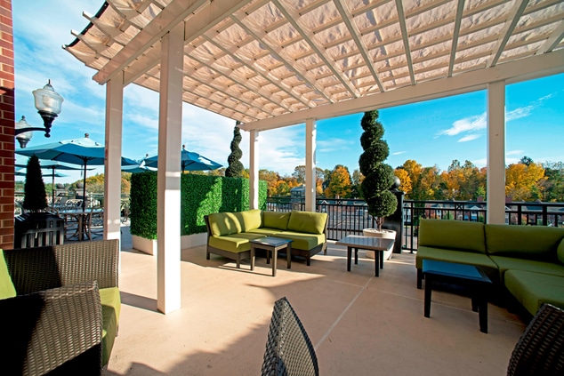 Saratoga Springs NY hotel outdoor terrace