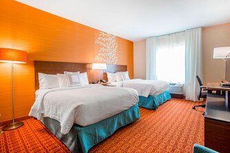 Fairfield Inn & Suites Queen/Queen Guest Room