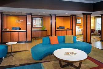 Lobby Seating Area & Business Center