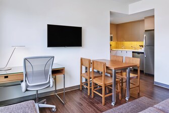Corner Suite - Living Room