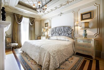 Presidential Suite - Bedroom