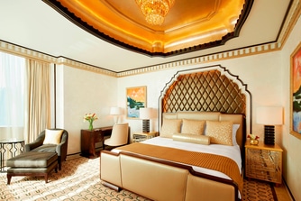 Abu Dhabi Suite - Bedroom