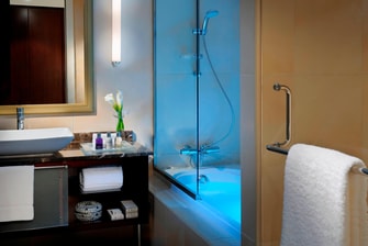 Hotel Residences Bahrain Bathroom