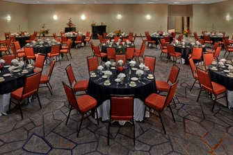 Ballroom – Banquet Setup