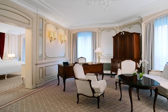 Living room of the Themed Suite Sanssouci at The Westin hotel Berlin