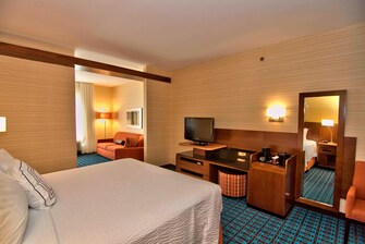 Towanda hotel king suite 