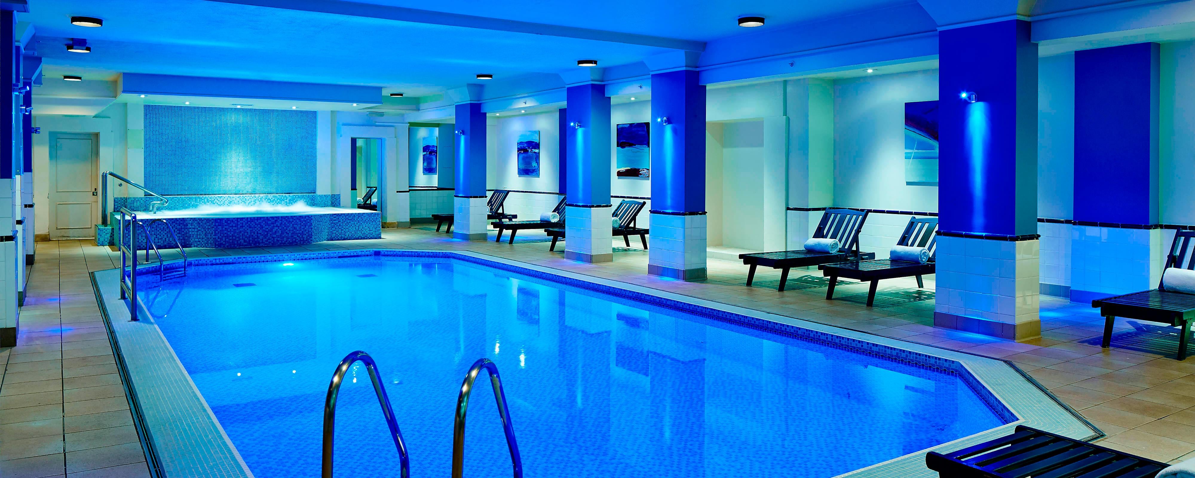 Birmingham Hotels with Indoor Pools and Gym | Birmingham Marriott Hotel