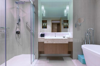 Breezy Suite - Bathroom