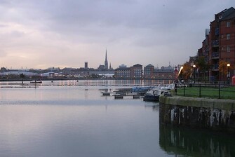 Riversway Docklands Marina