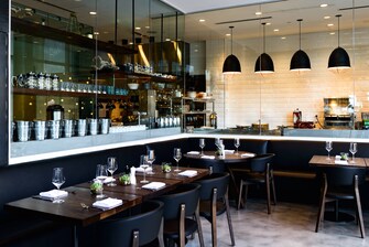 The Envoy Hotel - OUTLOOK Kitchen + Bar - Estación garde manger 