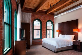 Boston Hotel One-Bedroom suite