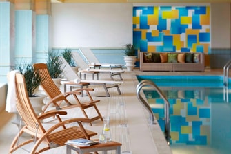 Boston Waterfront Hotel Indoor Pool