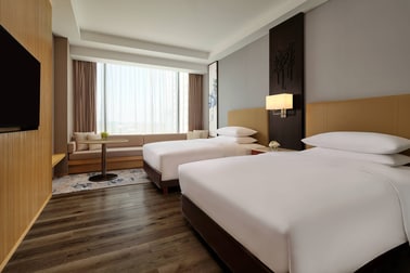 Batam Marriott Hotel Harbour Bay, How Long Is An Apartment Size Sofa Bed Mattress