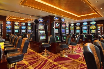 Casino, machines à sous.