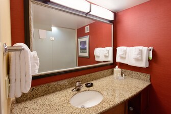 Suite bathroom in Canton hotel