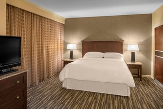Multilevel Suite - Bedroom