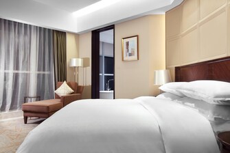 Grand Deluxe Room With City View