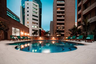 Hotel con piscina en Caracas