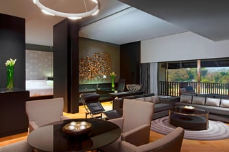 Grande Suite - Living Room
