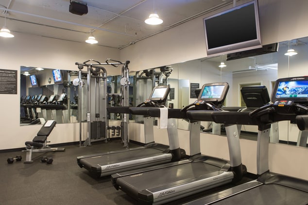 Downtown Chicago hotel fitness center