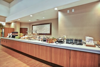SpringHill Suites Elmhurst Breakfast Buffet