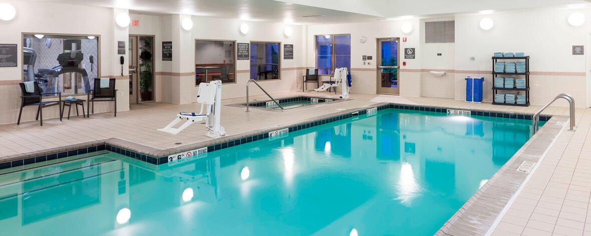 Extended Long Term Stay Hotel In Lake Forest Mettawa Il
