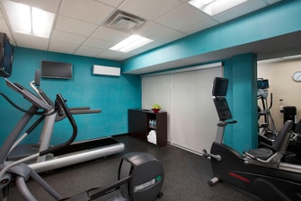 Chicago Midway Hotel Gym