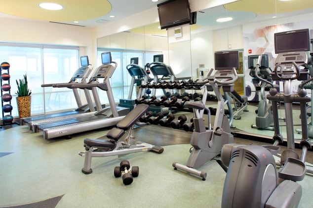 Springhill-Suites-Waukegan-Fitness-Center