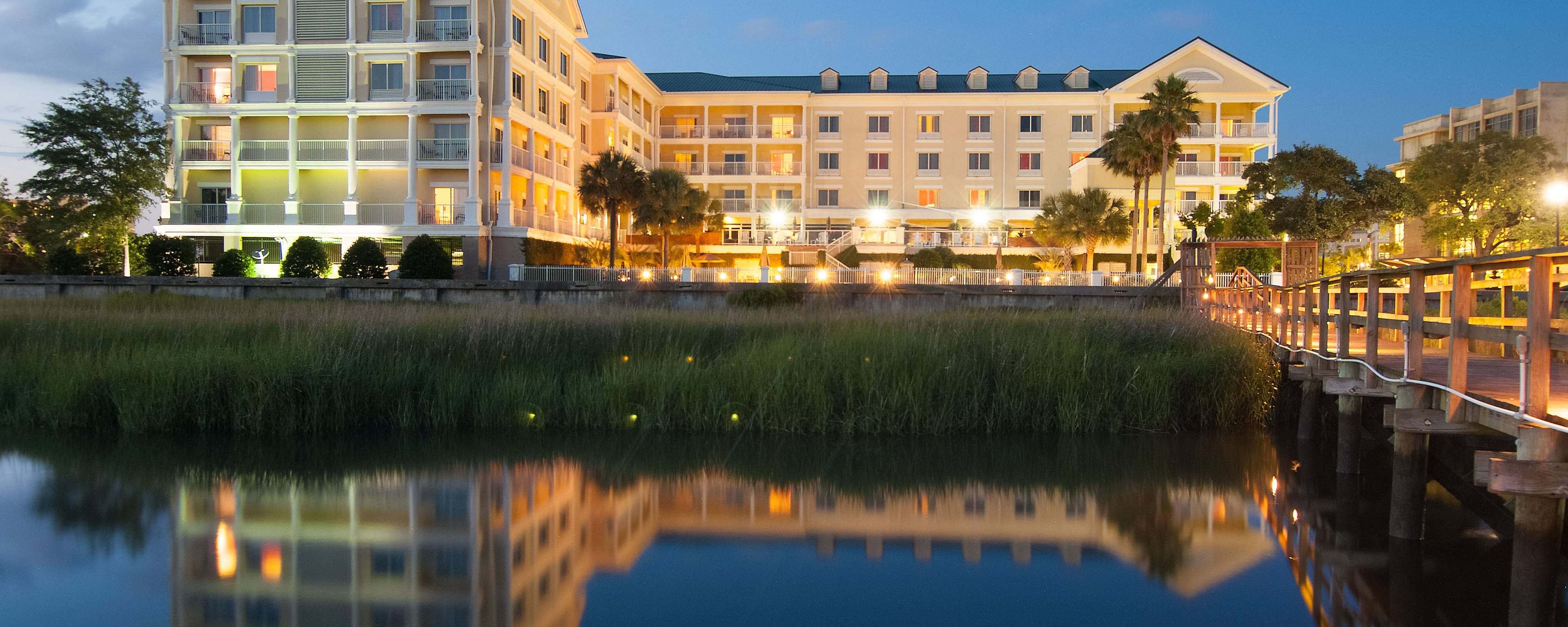 Waterfront Hotel In Charleston Sc Charleston Waterfront Hotel