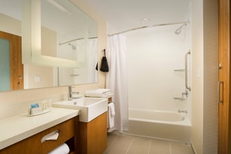 SpringHill Suites Guest Bathroom