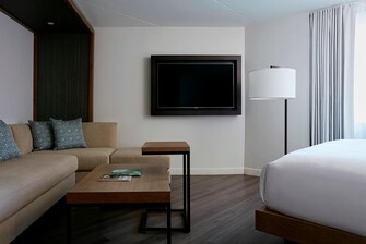 king room with sofa in charlotte