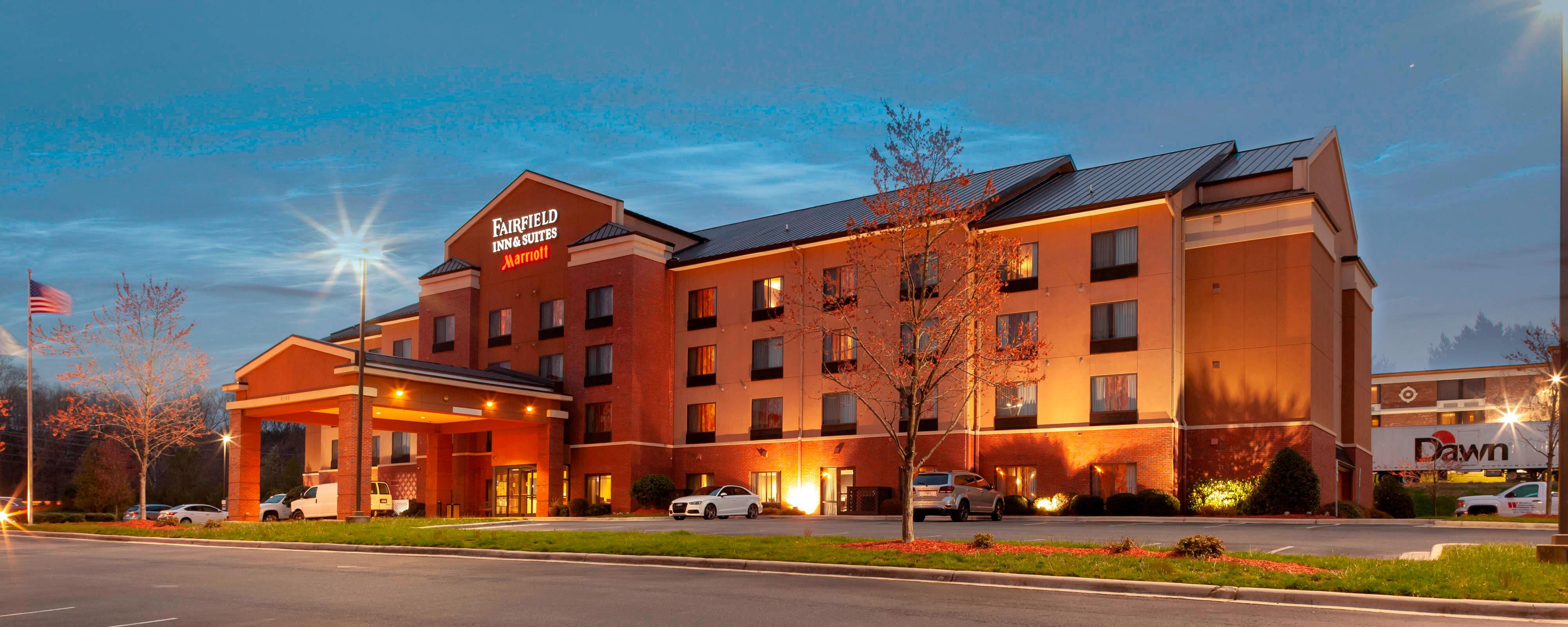 Charlotte Matthews hotel suites | Charlotte NC hotels | Fairfield Inn ...