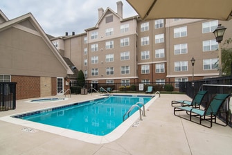 hotel outdoor pool
