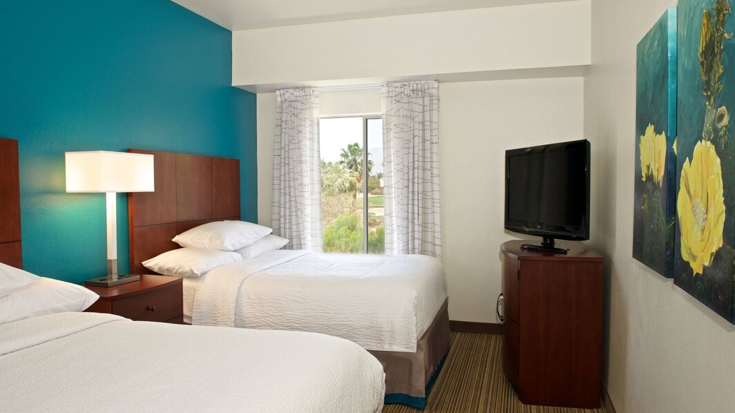 hotel suites in palm desert