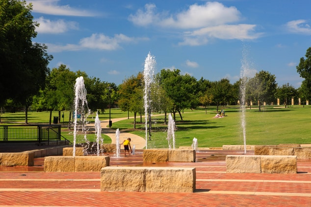 Addison Circle Fountains