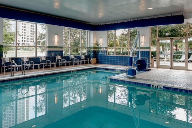 Las Colinas hotel indoor pool