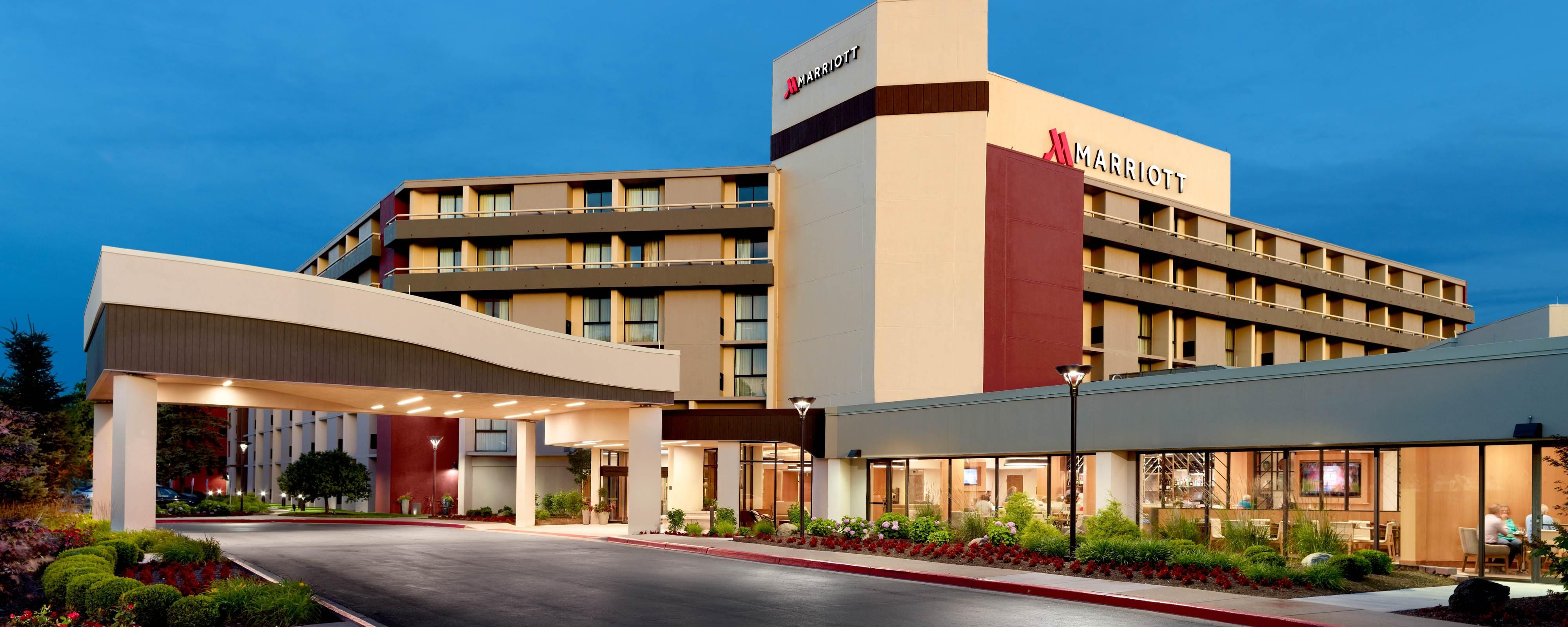 Dayton Hotel Marriott Hotel in Dayton, Ohio, Located Near UD and