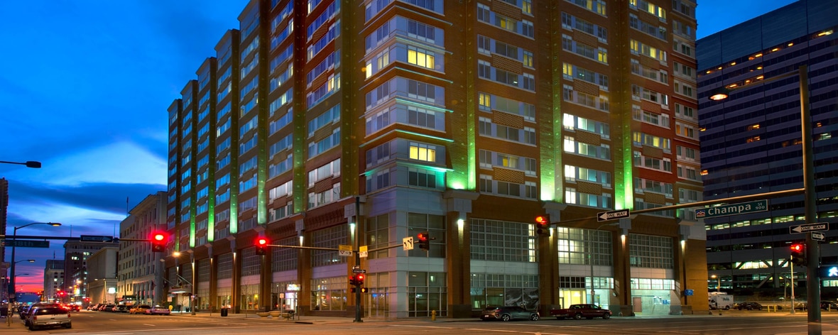 Außenansicht des Residence Inn Hotels in Denver 