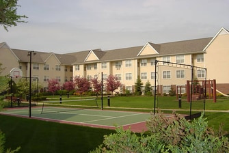 Auburn Hills Hotel Sport Court