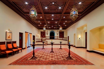 مركز المؤتمرات - مساحة محددة الغرض في قاعة المجلس
