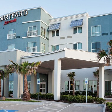 Galveston oceanfront hotel entrance
